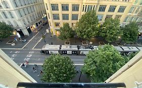Studio Sur Avenue Jean Medecin A Nice